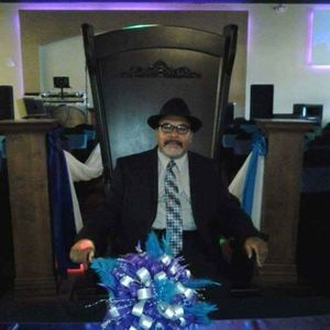 Meet your Posher, Antonio